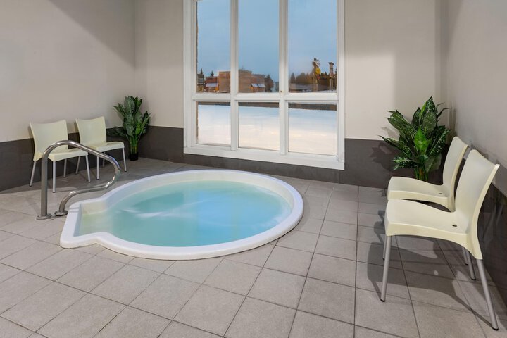 Super 8 by Wyndham Trois-Rivieres