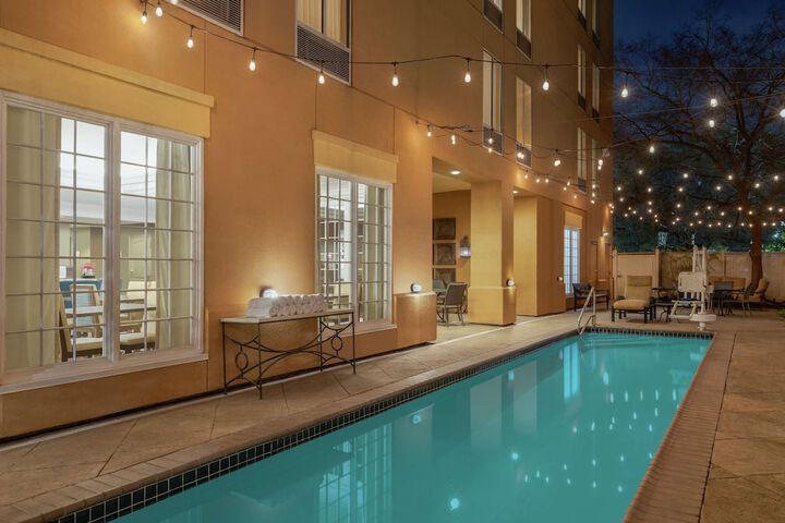 Pool 8 of 51