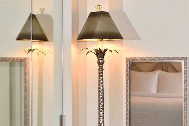 Hotel Lombardy