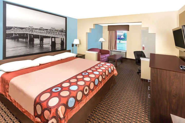 Room 14 of 34