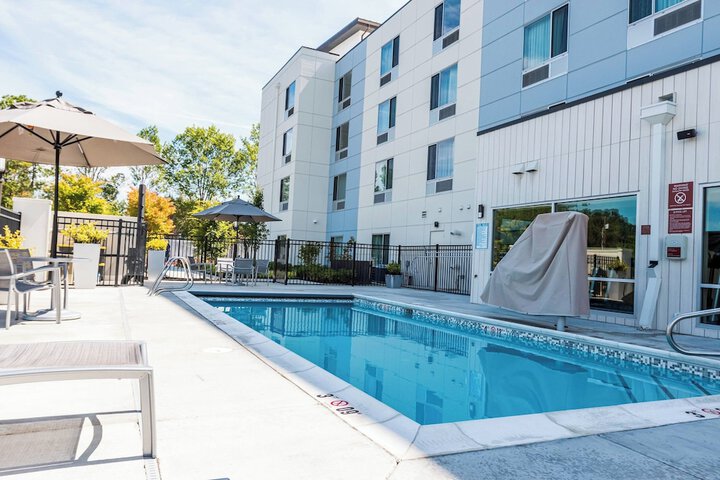 Pool 3 of 28