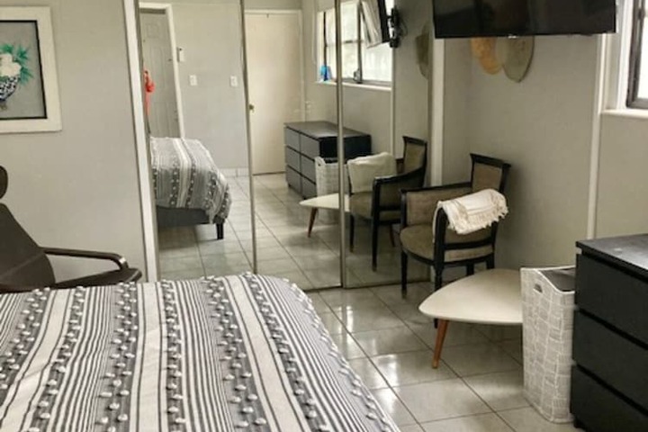 Room 115 of 184