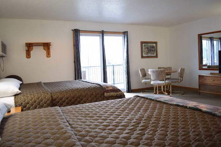 Room 30 of 40