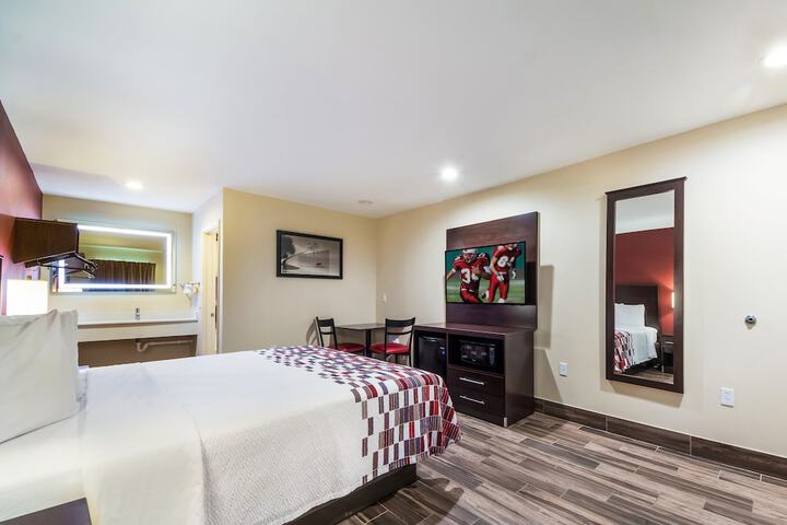 Room 11 of 26