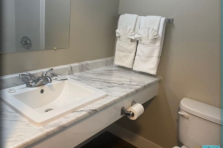 Imperial Motel