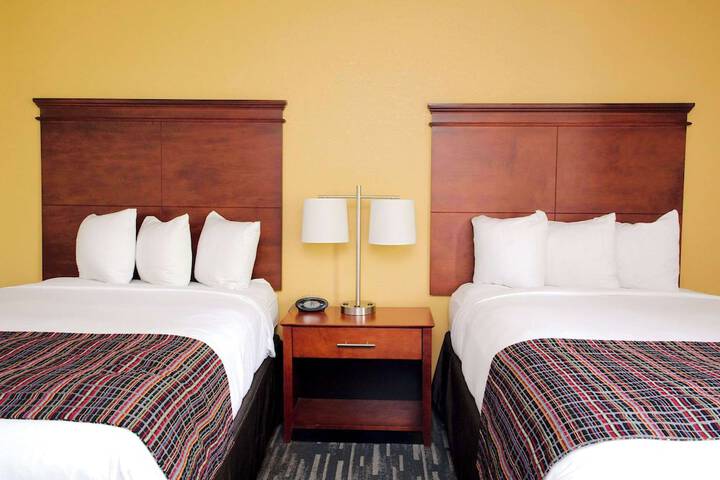 Room 7 of 26