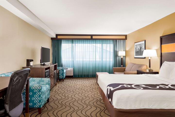 Room 12 of 29