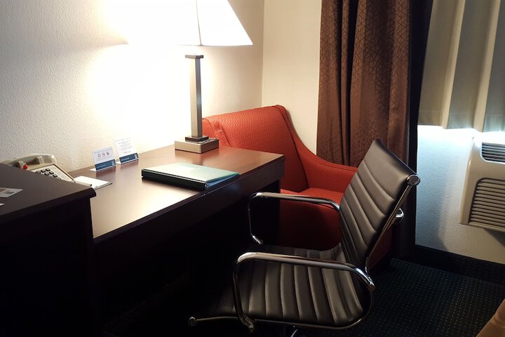 Quality Inn Ozark-Springfield South