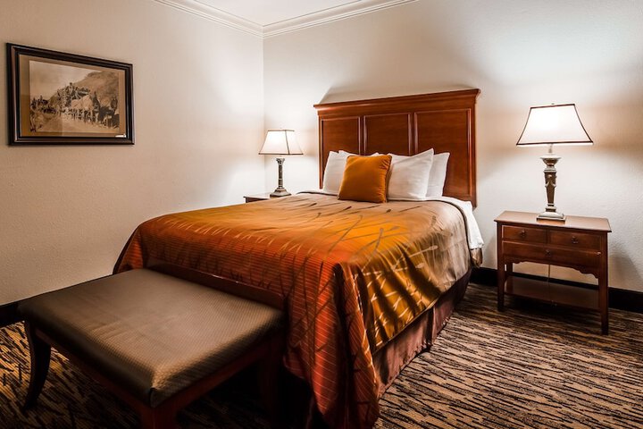 Room 20 of 27