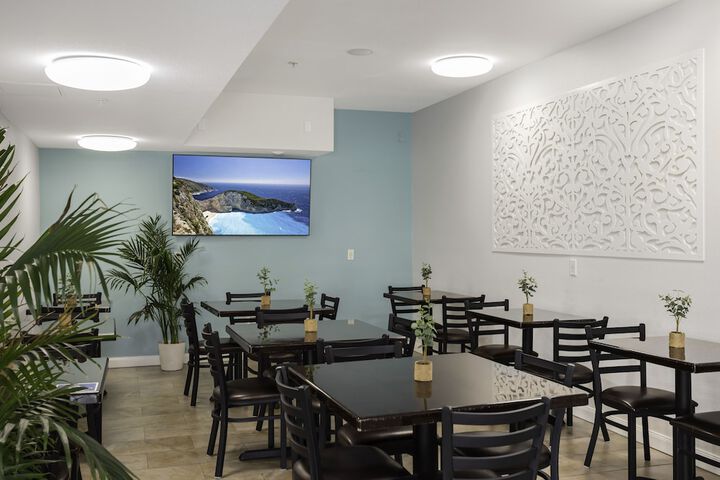 The Hotel Oceanside