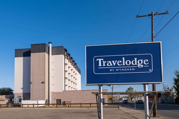 Hotel 1 of 35