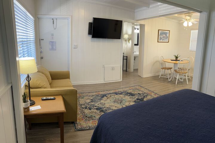 Hontoon Landing Resort & Marina