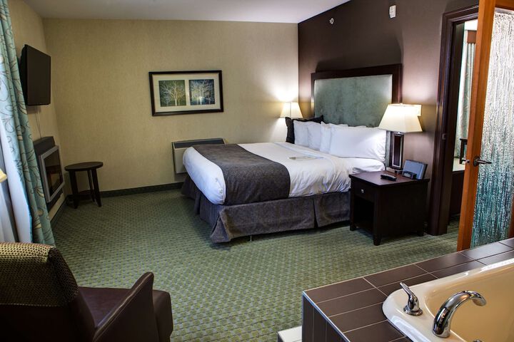 Room 42 of 67