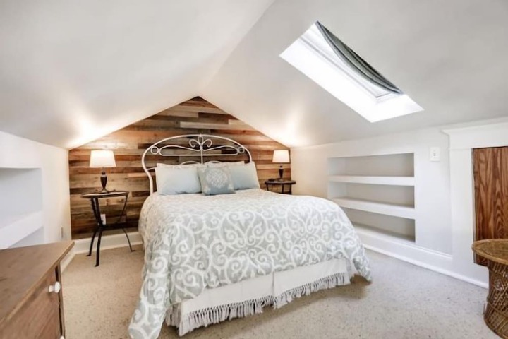 Room 15 of 24