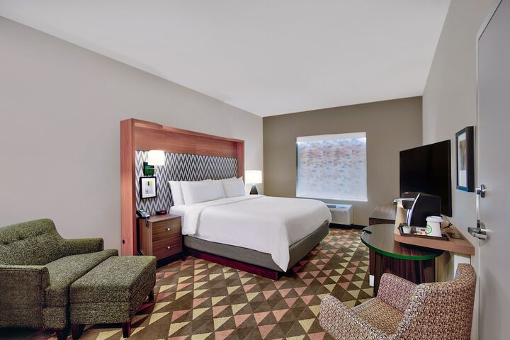 Holiday Inn Erie by IHG