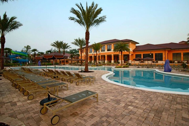 Pool 2 of 32