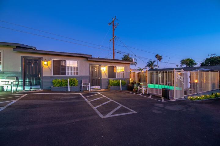 Hotel 4 of 88
