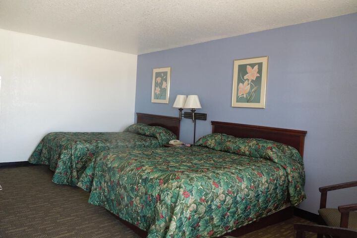 Relax Inn Mineral Wells