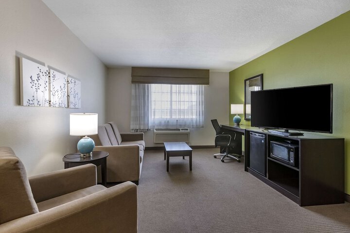 Sleep Inn & Suites Pleasant Hill - Des Moines