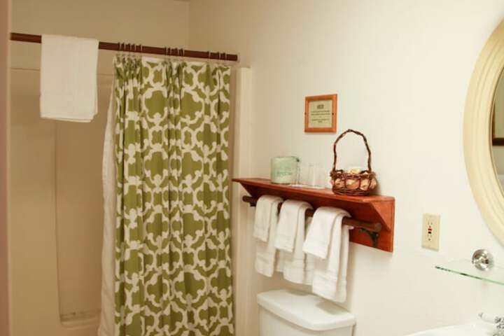 Room 46 of 57