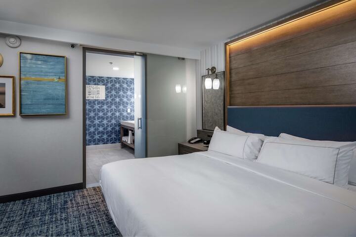 Room 20 of 45
