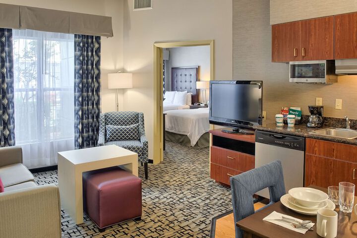 Room 21 of 35