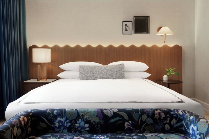 Kimpton Hotel Monaco Baltimore Inner Harbor by IHG