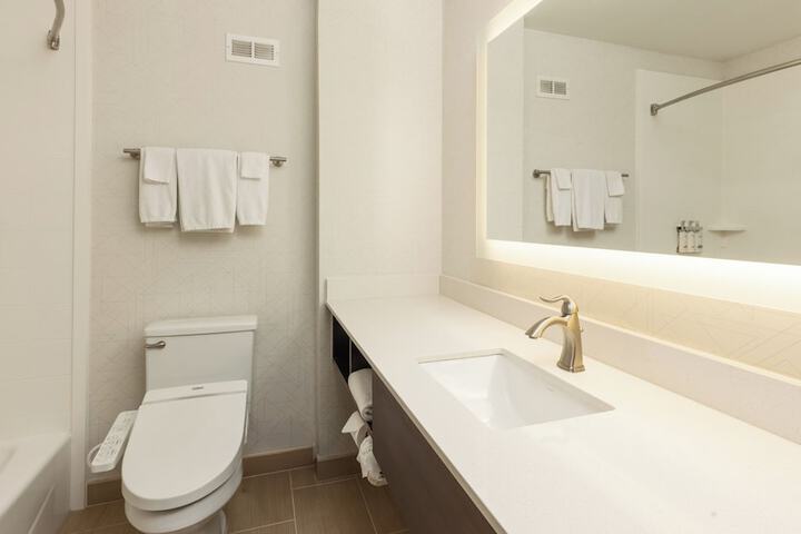Holiday Inn Express Bellingham by IHG