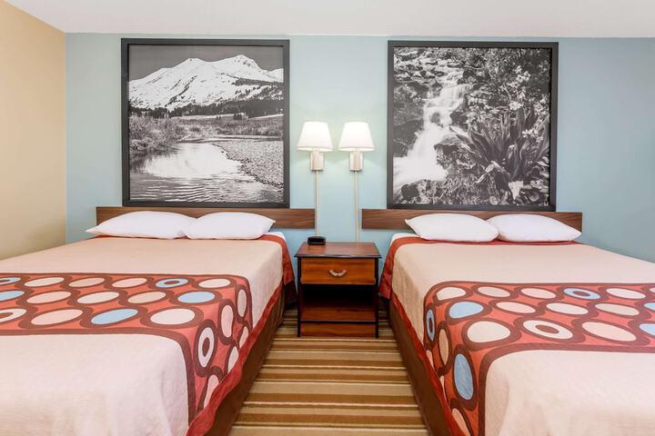 Super 8 by Wyndham Dillon / Breckenridge Area