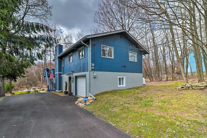 6 Mi to Camelback Slopes! Home w / Game Room
