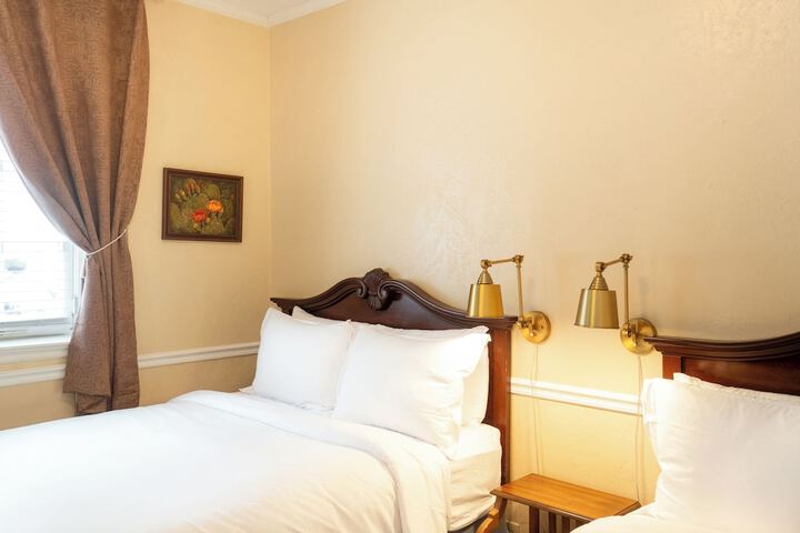 Lake Lure Inn & Spa