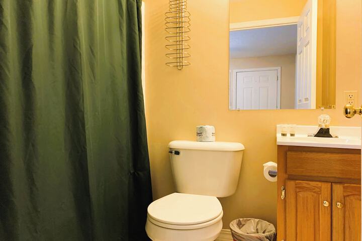 Room 40 of 69