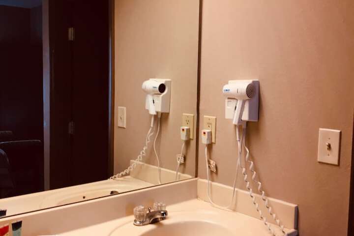 Room 20 of 48