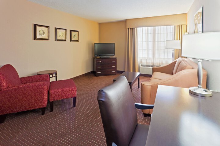 Holiday Inn Express Hotel & Suites Ashtabula-Geneva by IHG