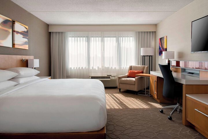 Delta Hotels by Marriott Utica