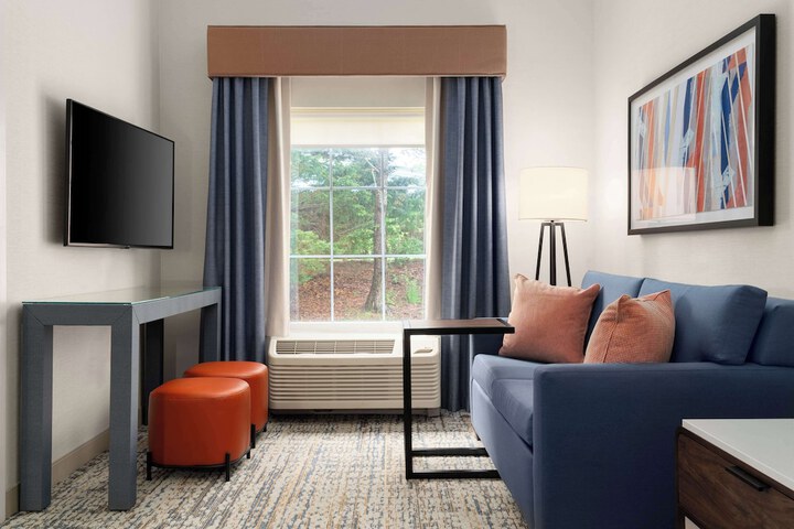 Room 14 of 33