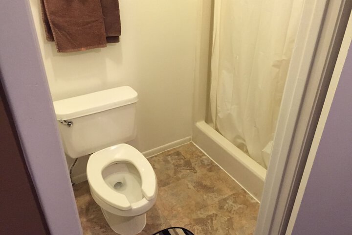 Room 8 of 23