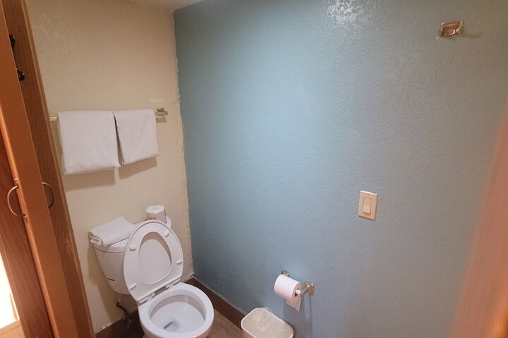 Room 25 of 30