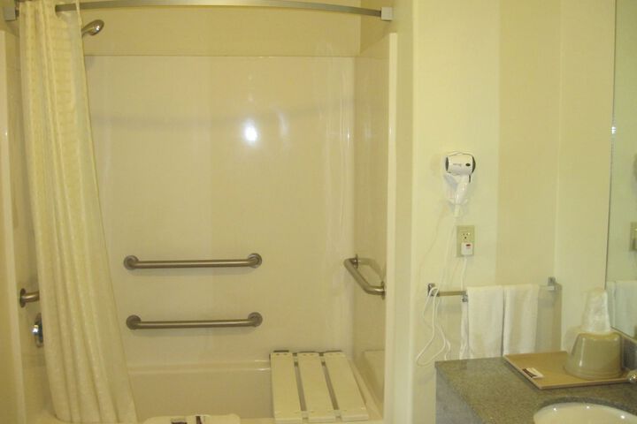 Room 48 of 72