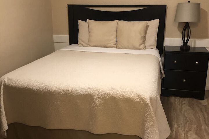 Room 26 of 41