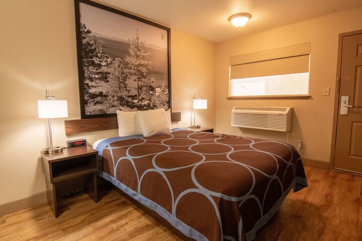 Room 14 of 31