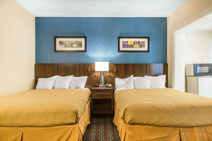 Room 20 of 51