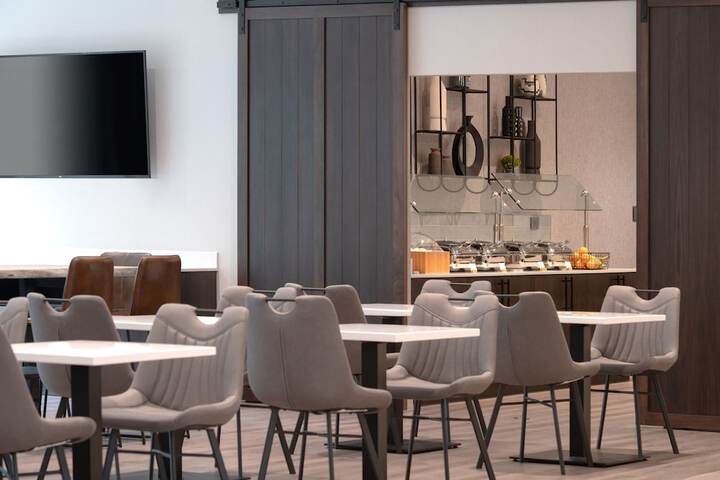 Breakfast/Coffee Service 42 of 51