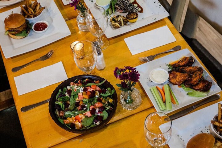 Dining 64 of 69