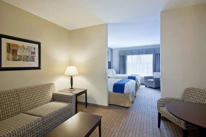 Holiday Inn Express Hotel & Suites Malone by IHG