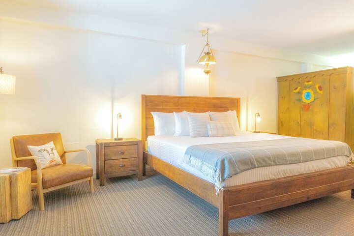 Room 14 of 70