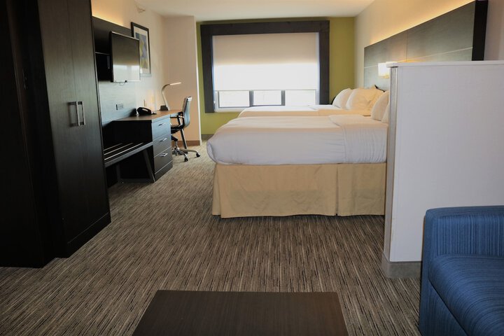 Room 19 of 45