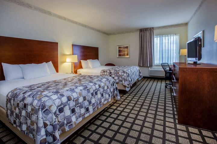 Baymont by Wyndham Mackinaw City