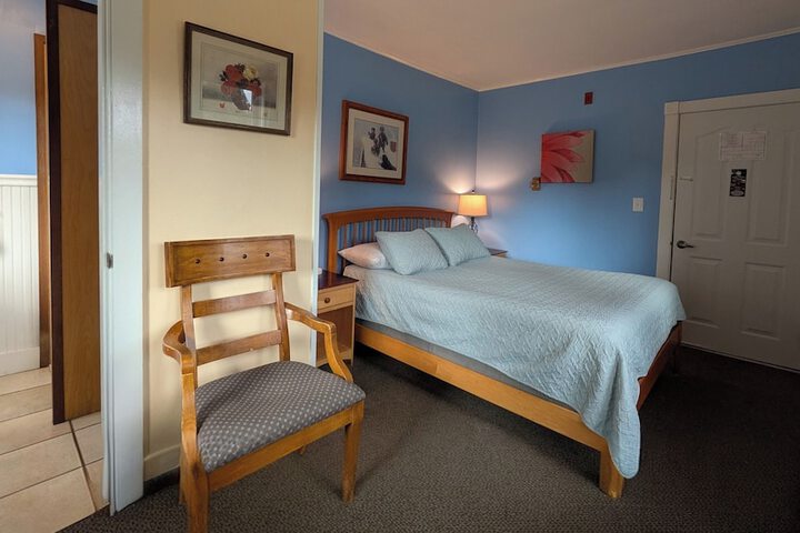 The Jay Village Inn