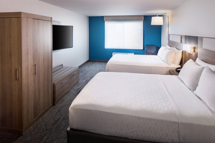 Room 19 of 34
